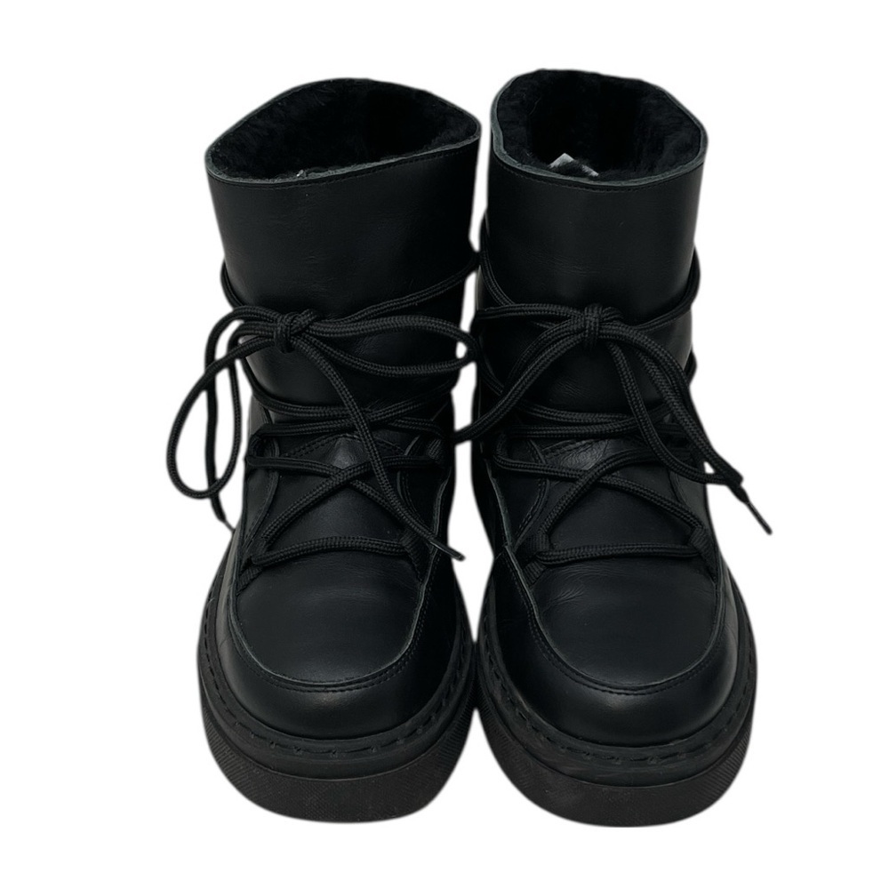 Intentionally Blank Black Leather Lace-Up Ankle Boots Shearling
